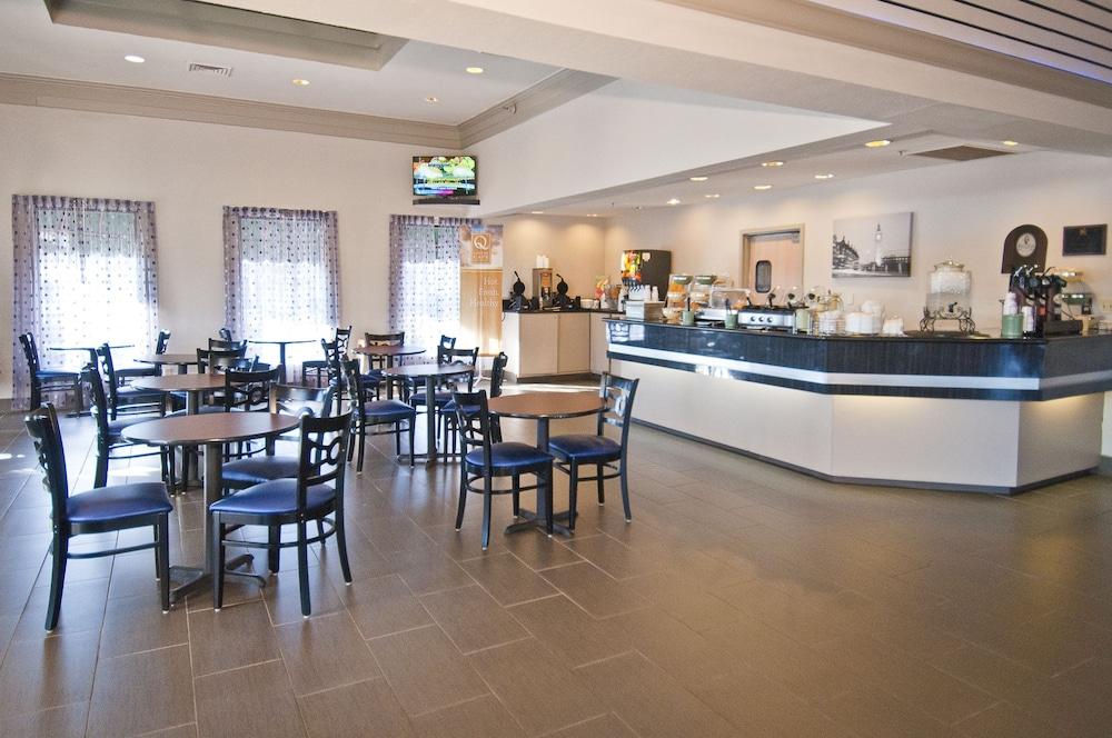 Quality Inn & Suites At Airport Blvd I-65 Mobile Exteriör bild